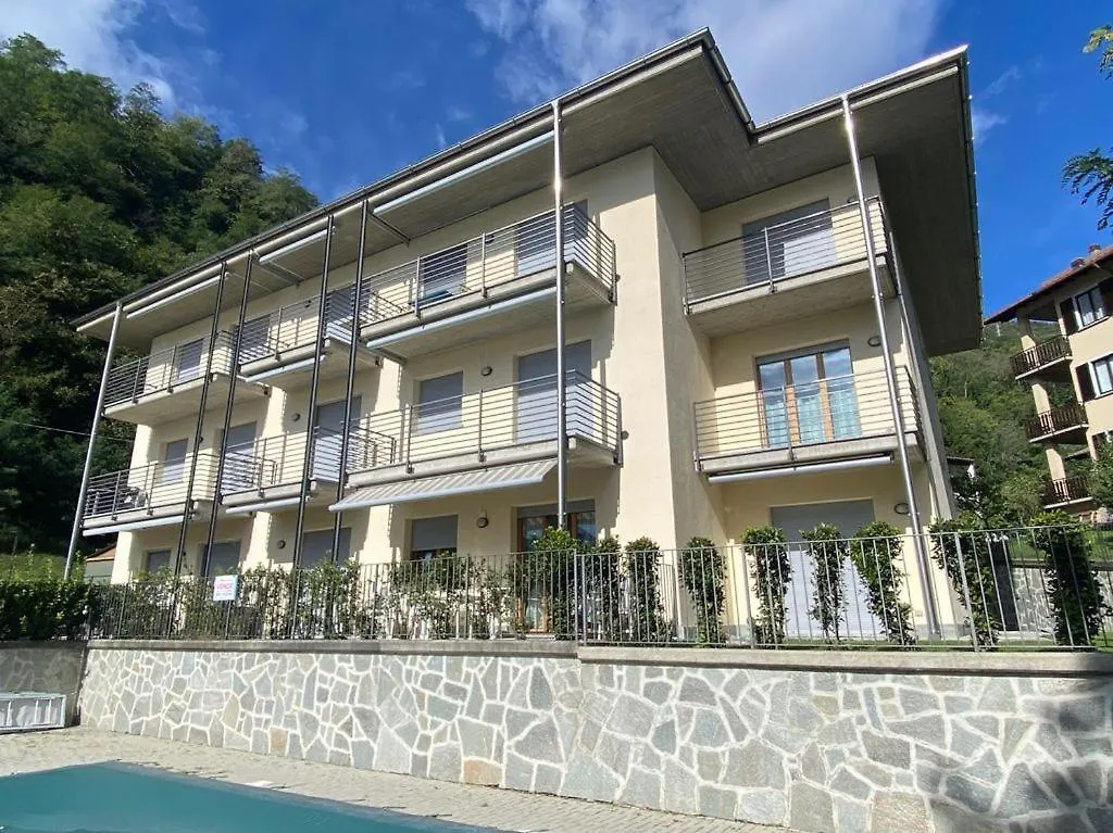 Modern Apartment In Residence With Pool Gera Lario 0*,  Italy